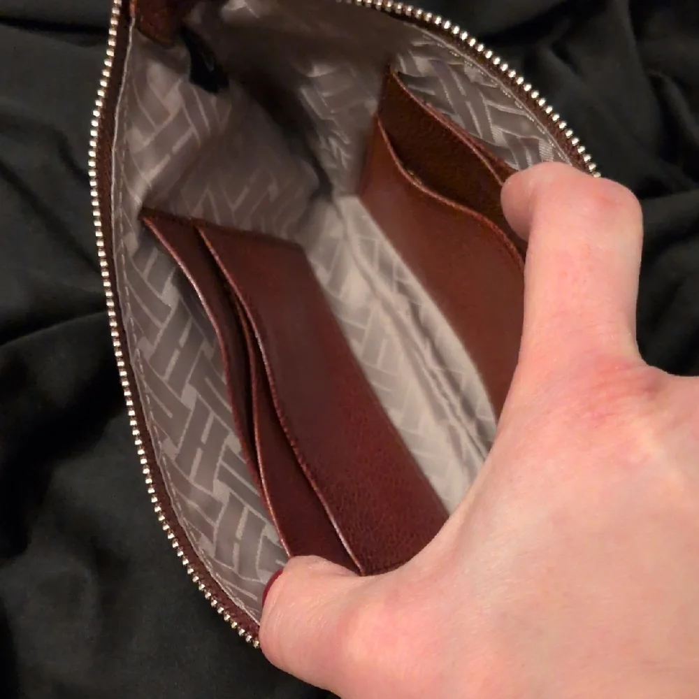 Vintage Cole Haan Brown Leather Wristlet Clutch